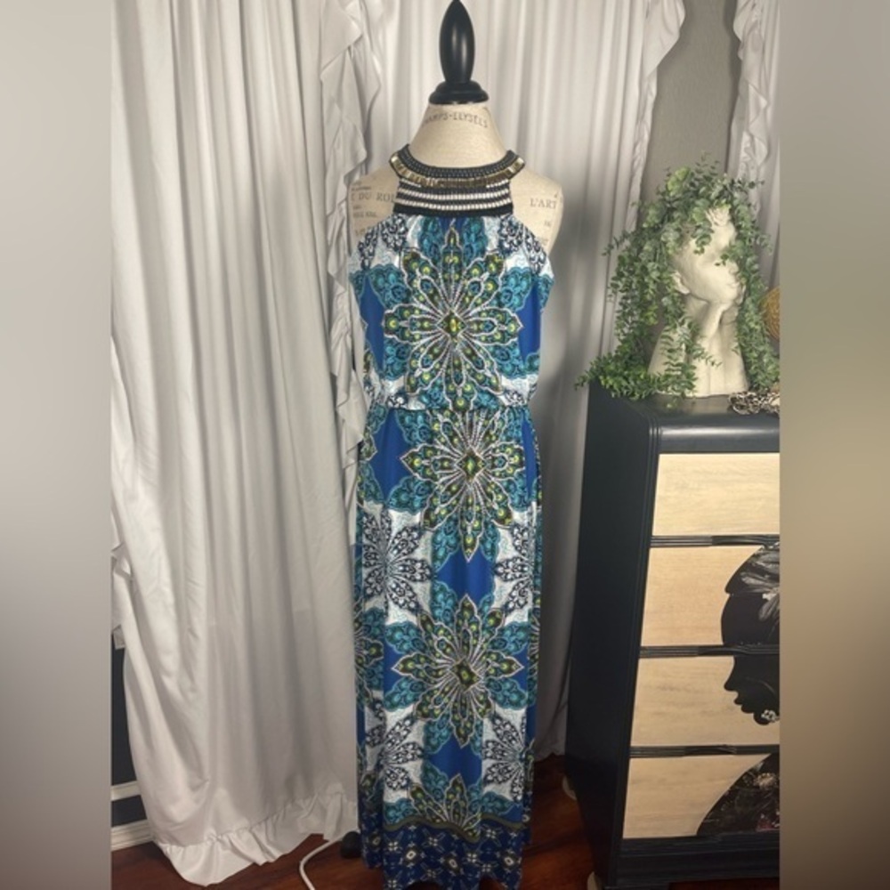 Dress Barn Sleeveless Maxi Dress With Jewel Embellishments Around Neck Size 12